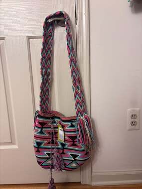 MJ Wayuu Hand-Crocheted Geometric Pattern Bucket Bag